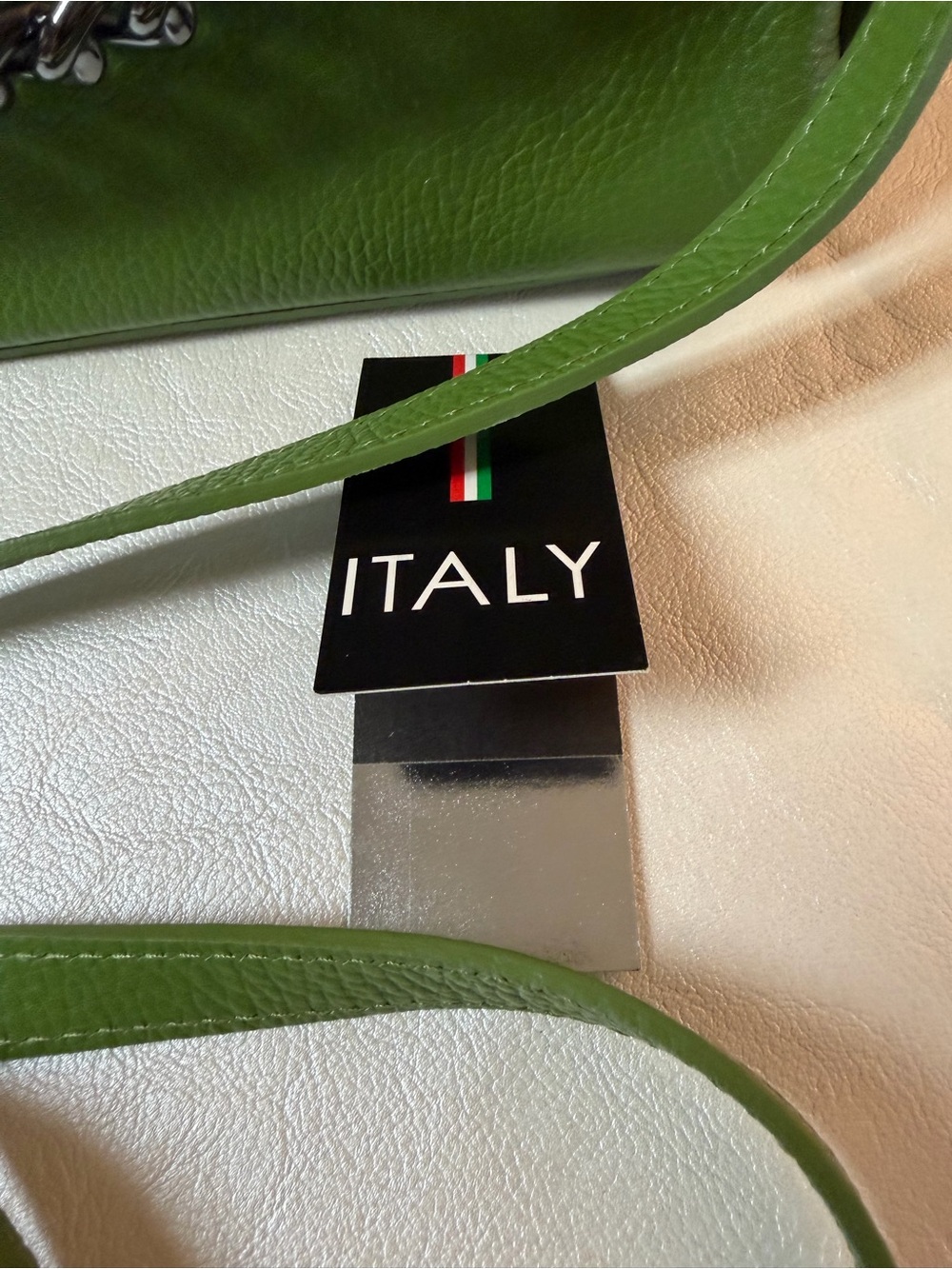 Green Leather Crossbody Bag - Italy - Picture 3 of 12